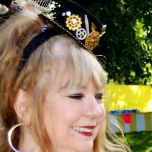 Meet your Posher, Doreen